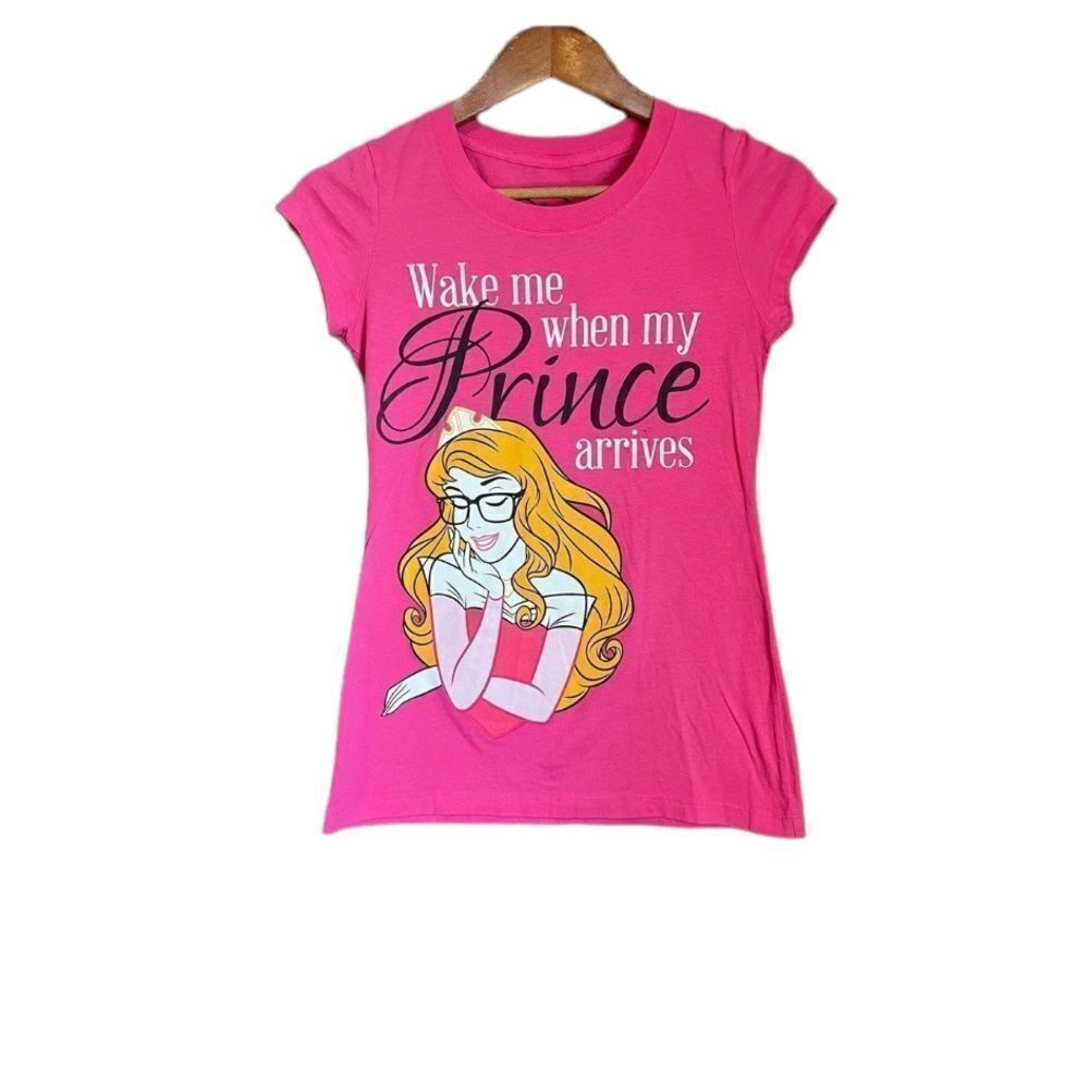 Disney Sleeping beauty pink tee. Size‎ small